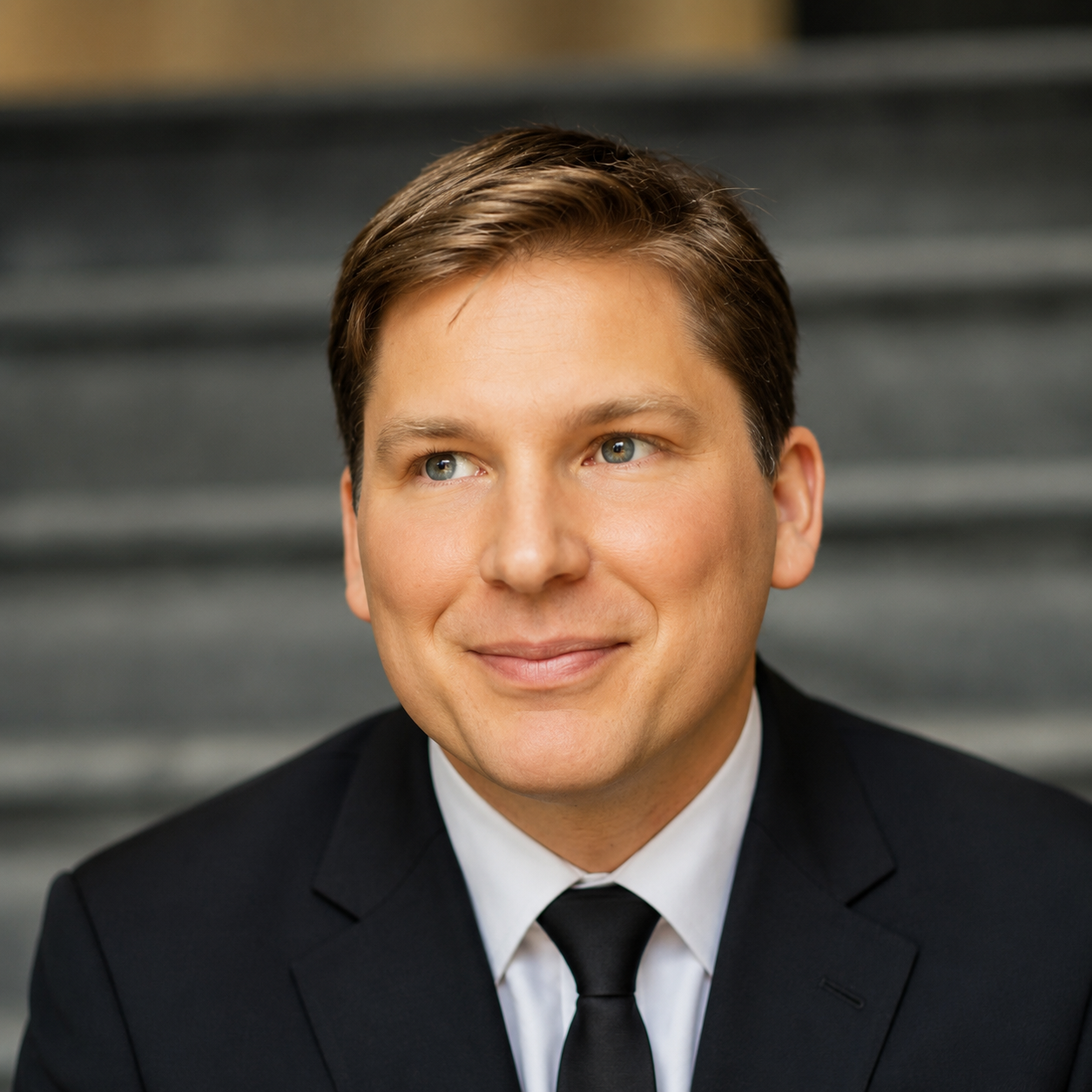 Falk-Alexander Birner